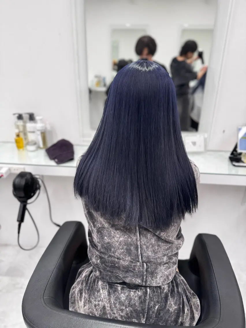 カラー 透け上品ハイトーン 職人ゆうと🤍のヘアスタイル