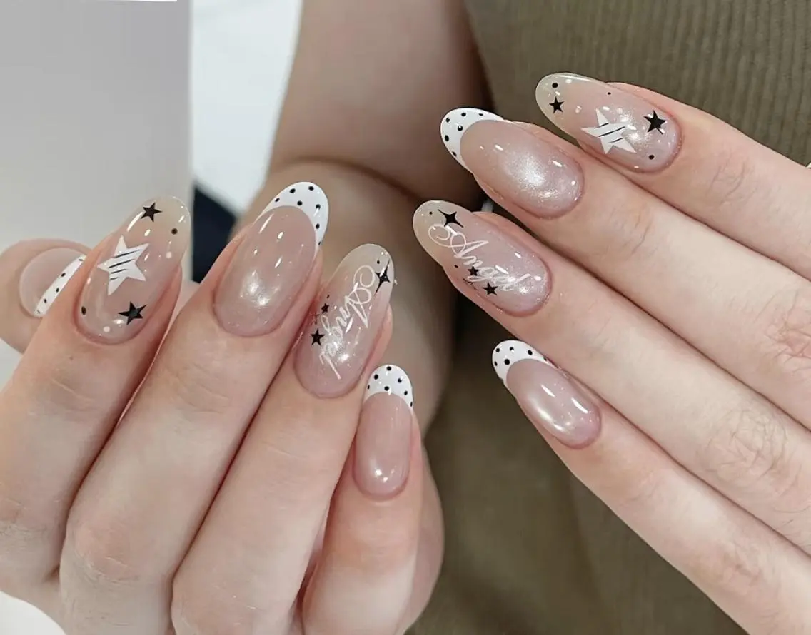 ネイル ハンドネイル Pure&Rich Nailのネイルデザイン