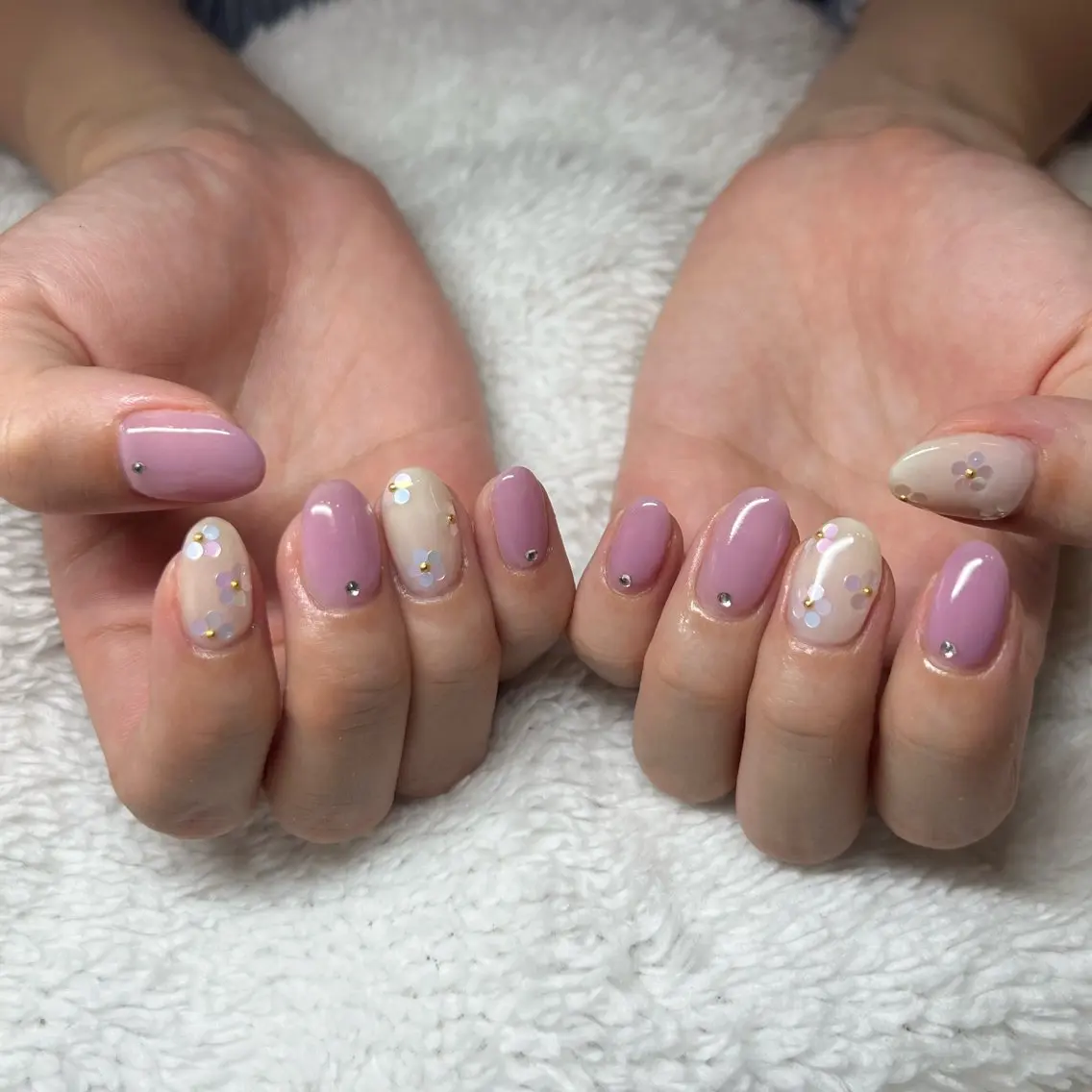 ネイル フラワーネイル Rommy Arisaのネイルデザイン