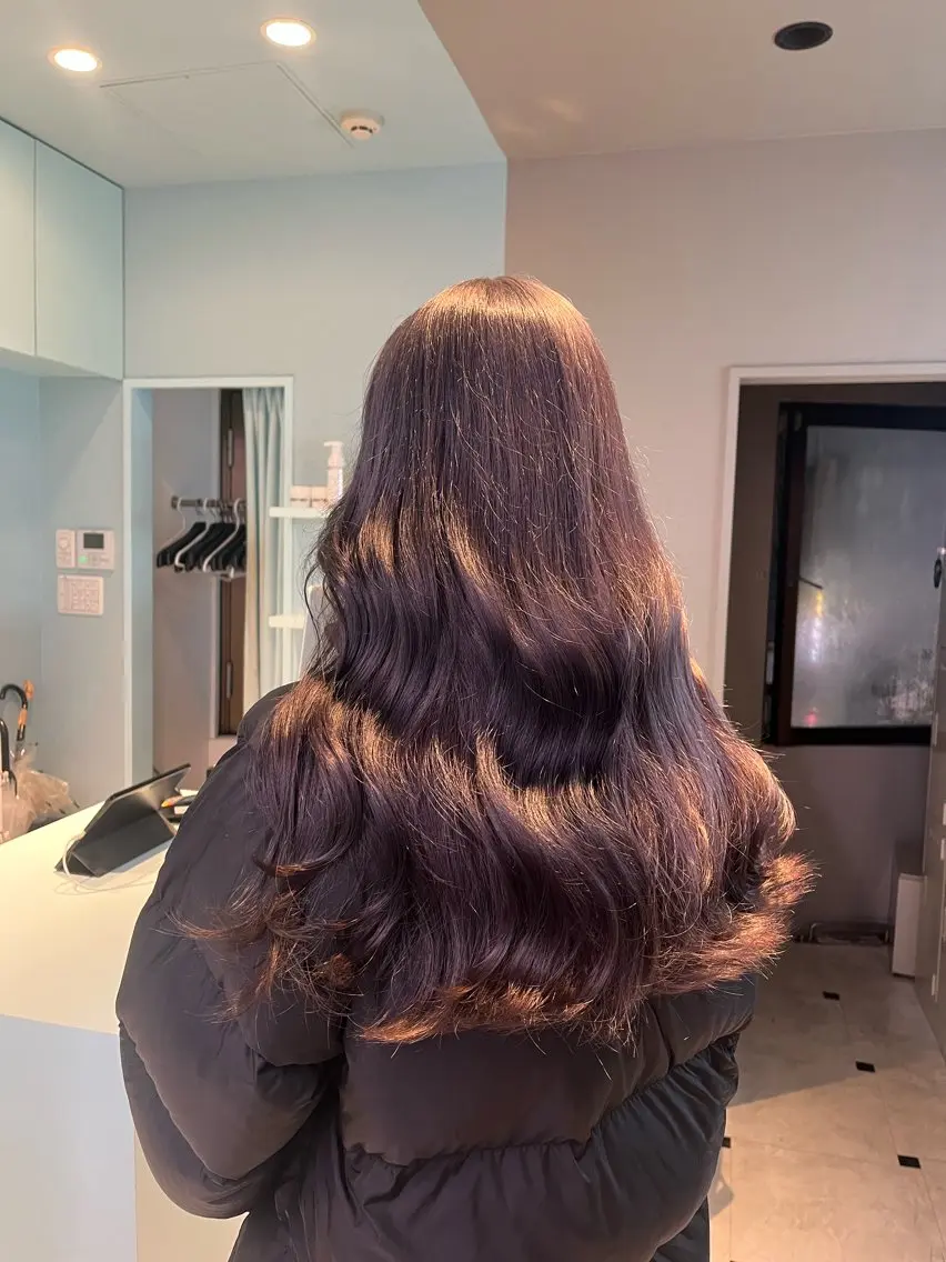 ロング カラー ブリーチ 透明感カラー グレージュ ラベンダーカラー ラベンダーグレージュ ヘアカラー トリートメント ブリーチカラー 🩵MIZUKIのヘアスタイル