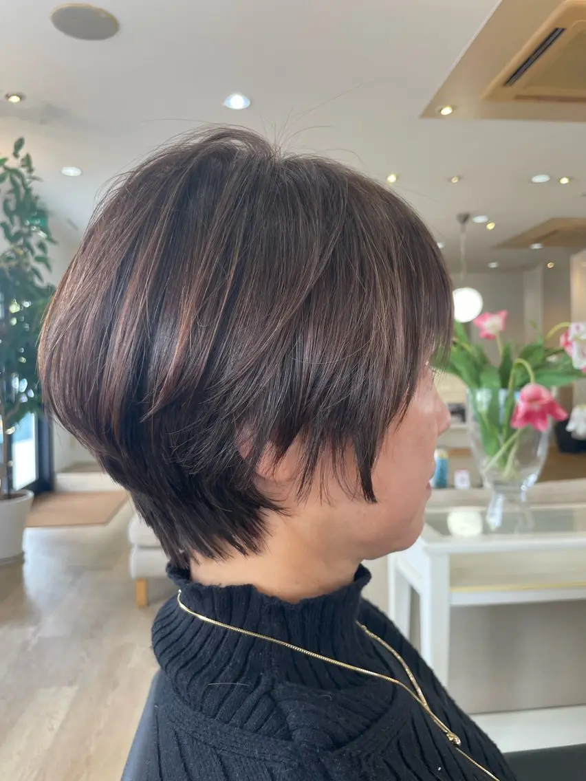 ショート カラー カット ヘアカラー トリートメント 小酒井 智洋のヘアスタイル