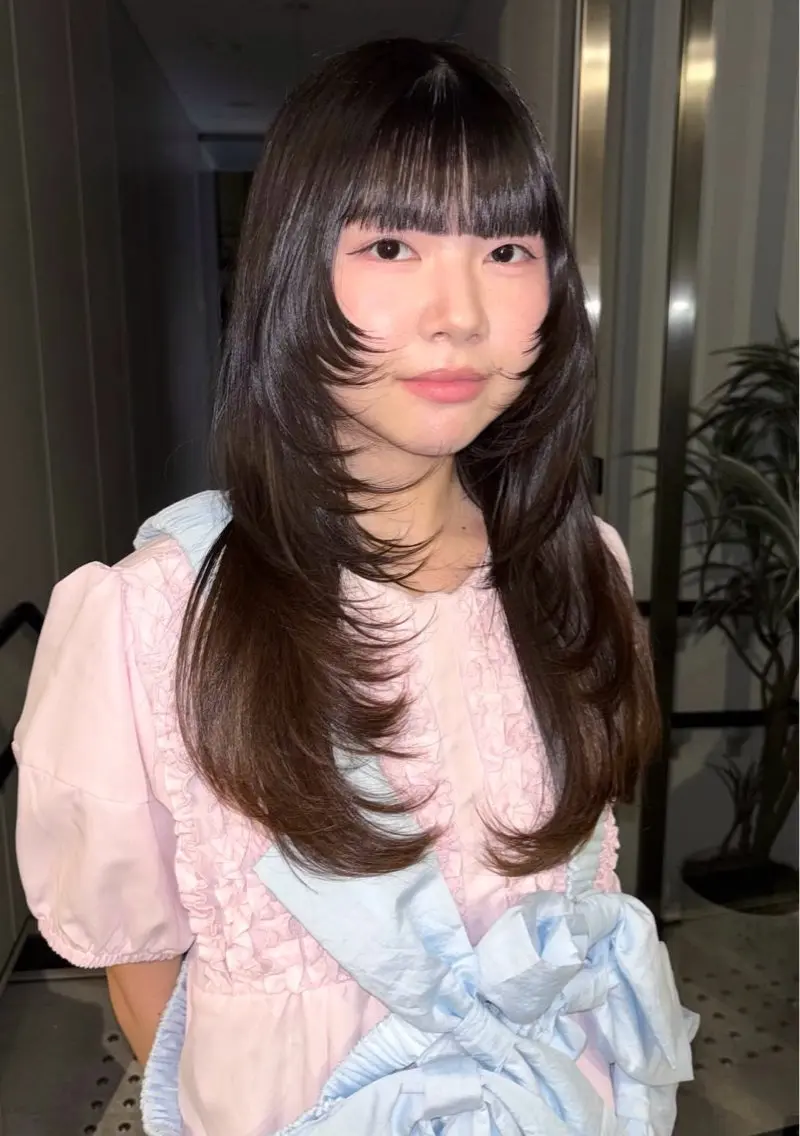ロング レイヤーカット natsumi レイヤー/ブリーチのヘアスタイル