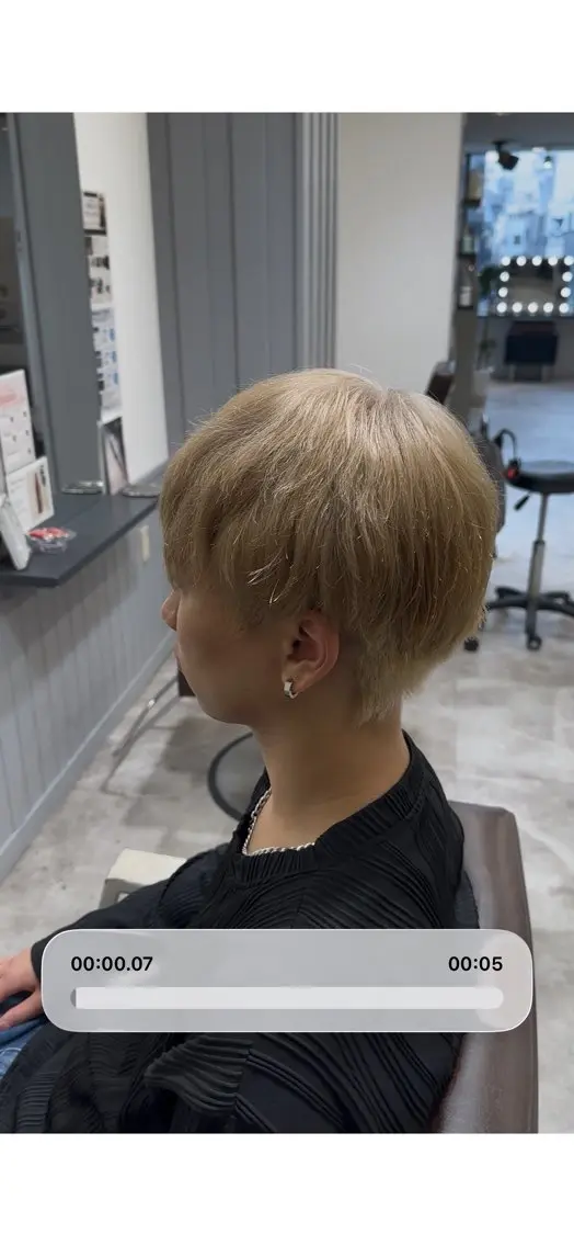 カラー メンズ メンズブリーチ ベージュカラー ブリーチ ミルクティーベージュ ヘアカラー メンズ特化 韓国ヘア メンズカラーはるきのヘアスタイル