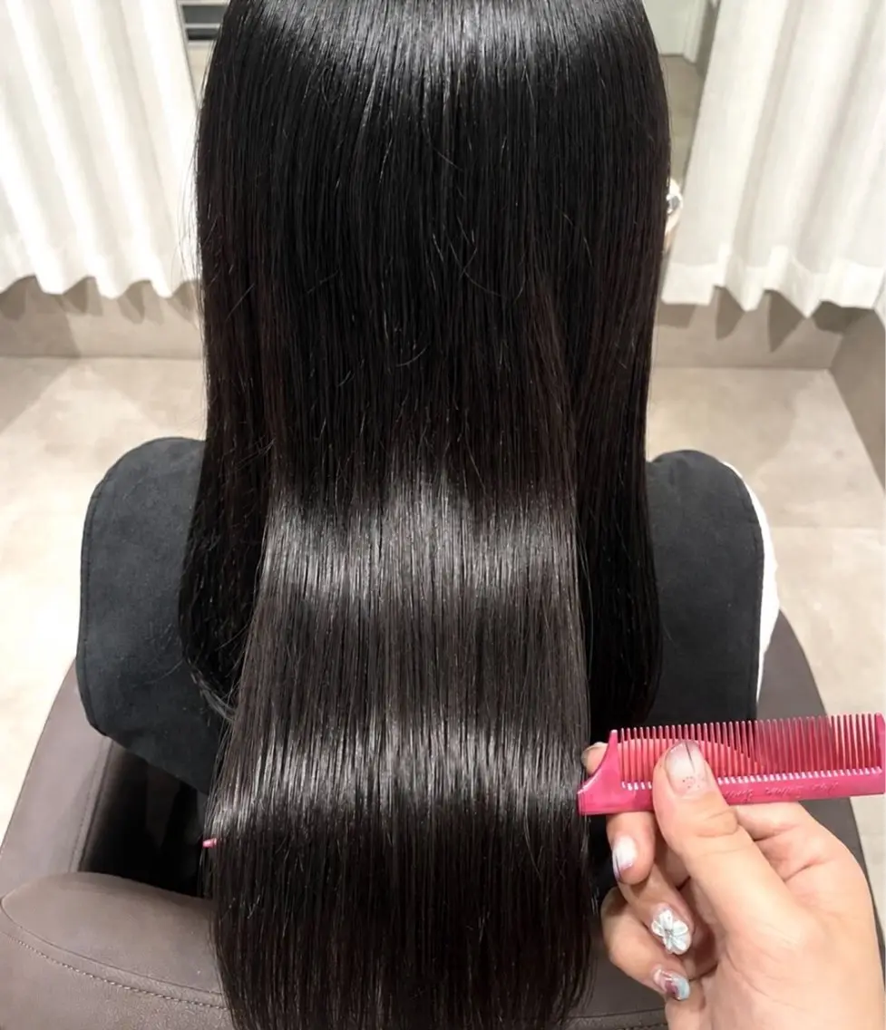 ロング カラー ヘアカラー 艶カラー／暖色カラー cocona🌿のヘアスタイル