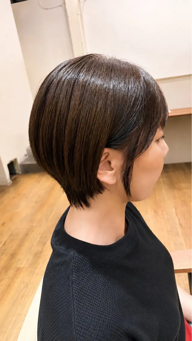 ショート ショートボブ 丸みショート ボブ ショートヘア ひまり🌻| カットモデル募集中のヘアスタイル