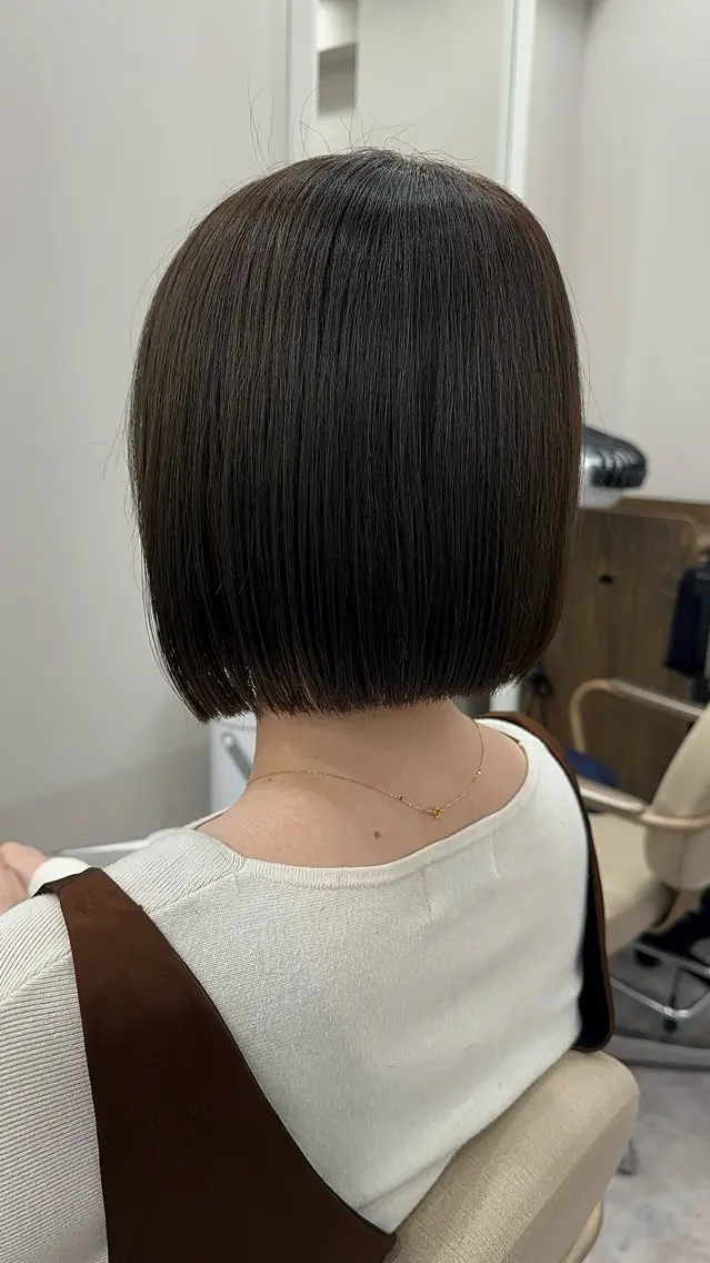 ミディアム カット ヘッドスパ ボブ、レイヤー、 ハイトーン、古淵のヘアスタイル