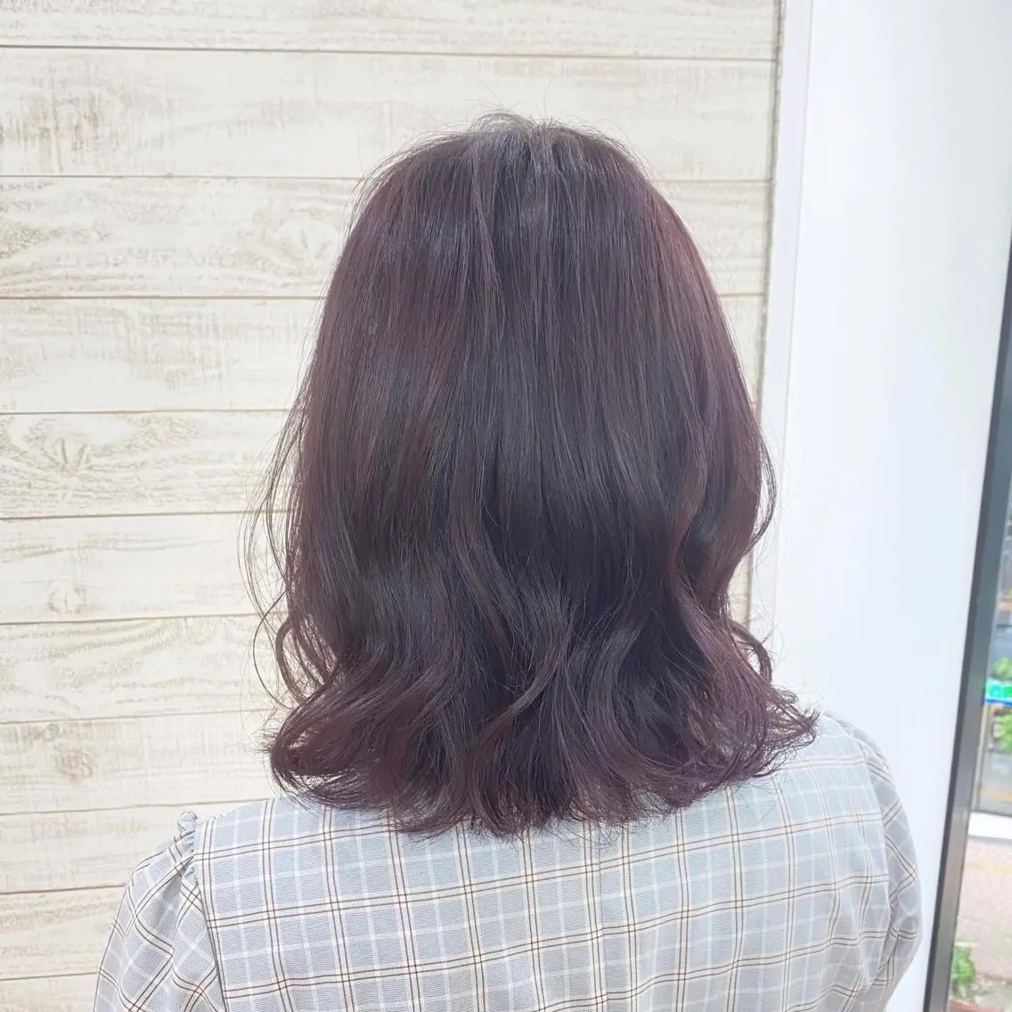 ミディアム ショート/レイヤー カット/服部タカノリのヘアスタイル