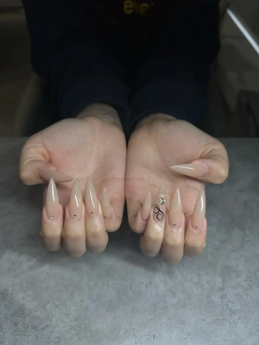 ネイル ハンドネイル IROHA NAIL akoのネイルデザイン
