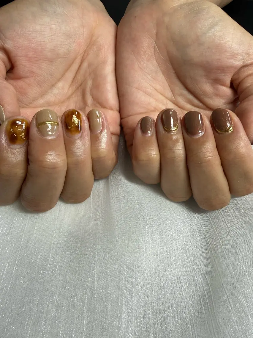 ネイル べっ甲ネイル マグネットネイル ニュアンスネイル ハンドネイル Nailroom Hのネイルデザイン