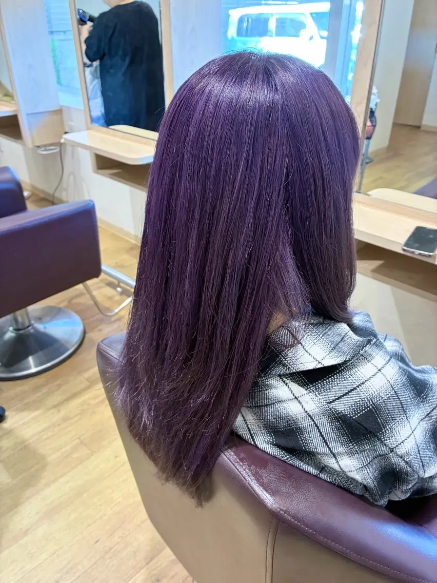 ロング ヘアカラー T つぐみのヘアスタイル