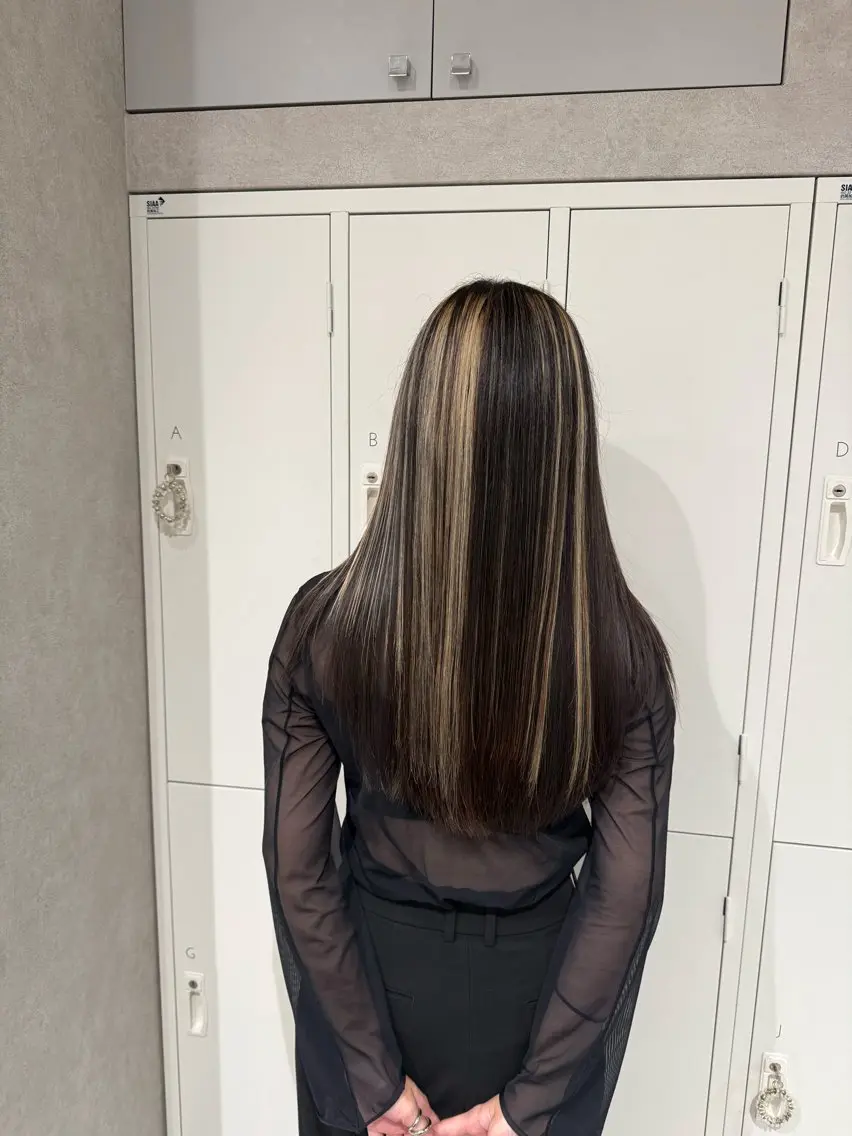 ロング Ate Yukinoのヘアスタイル