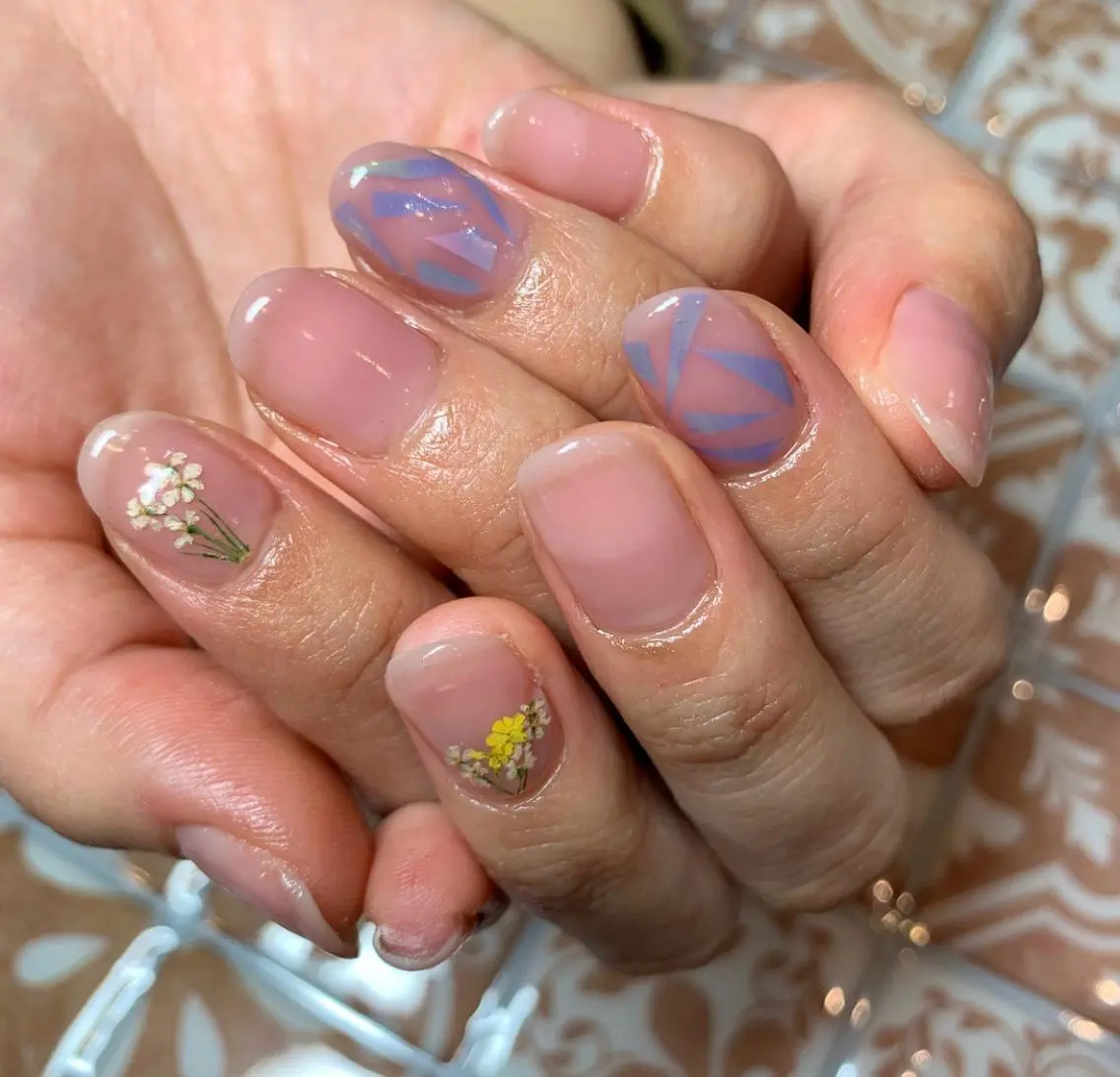 ネイル 駒月 明日香の眉毛・アイブロウイメージ