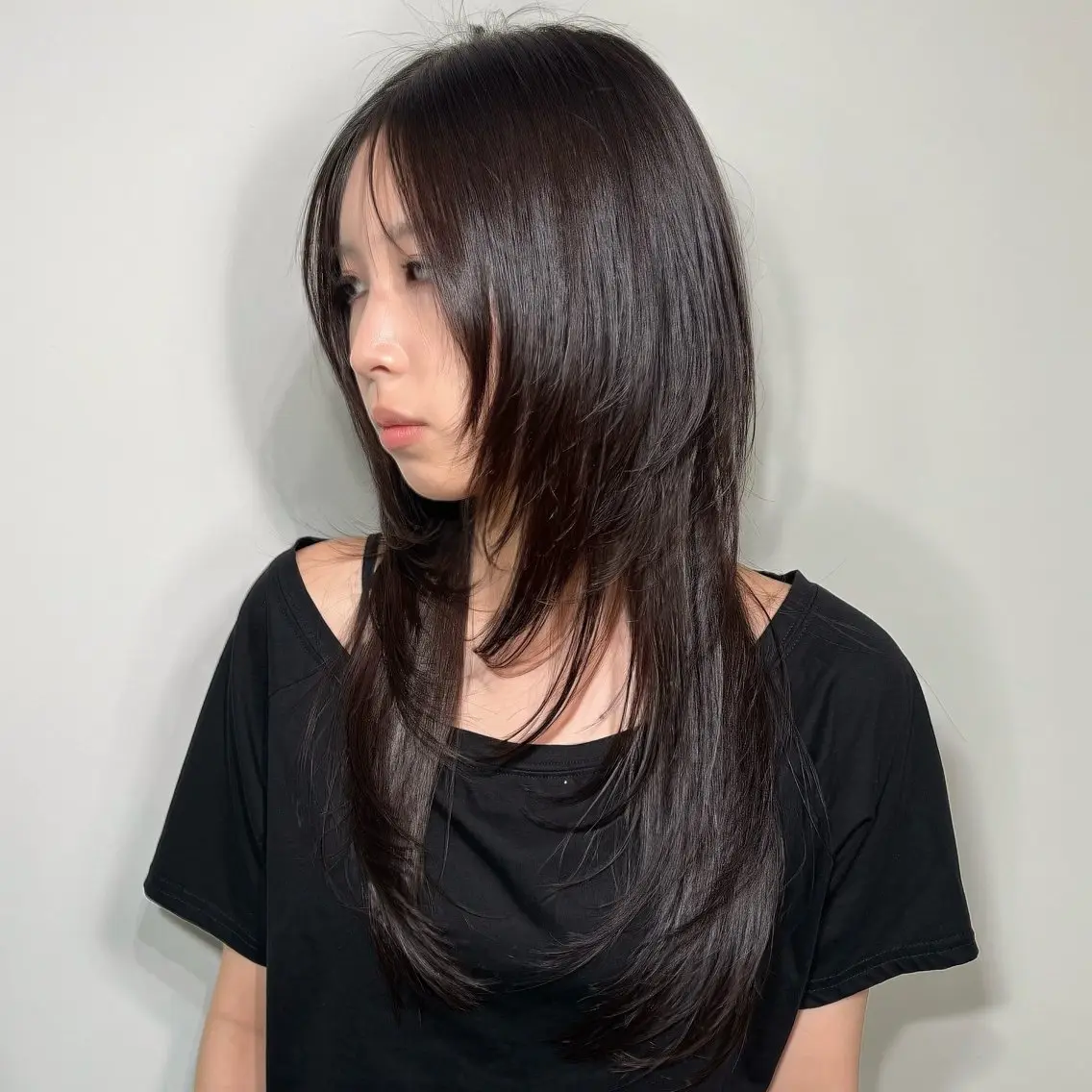 ロング ハッシュカット レイヤーカット カット ヘアカラー トリートメント 透明感カラー/レイヤ ーカット/夏凜のヘアスタイル