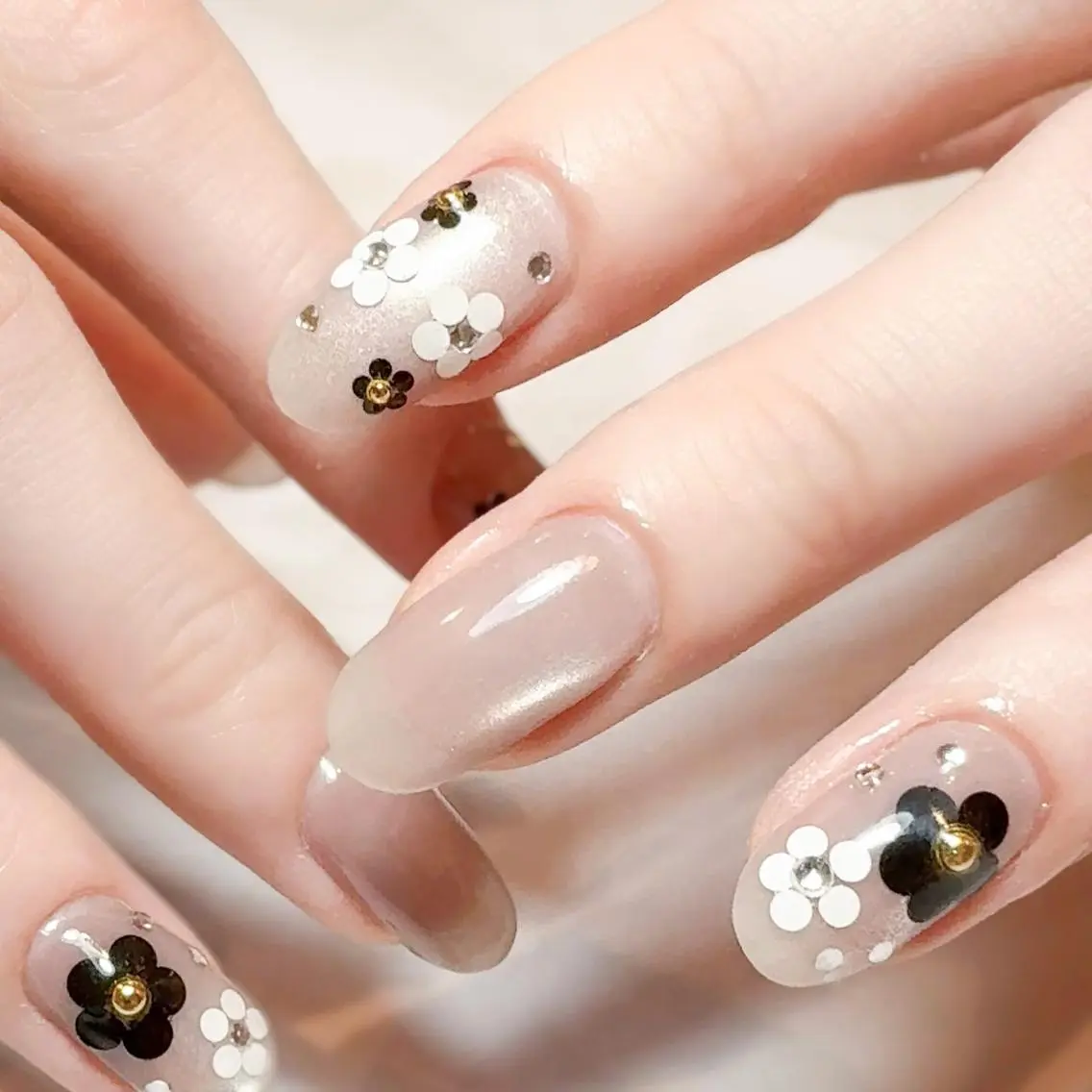ネイル アートネイル フラワーネイル ワンホンネイル ハンドネイル Re:eight nailのネイルデザイン
