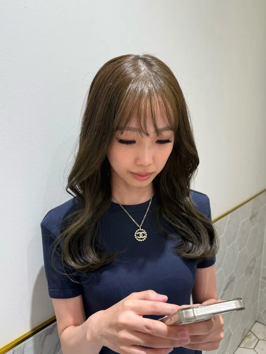 ロング ヘアカラー トリートメント 𝐘𝐮𝐢 🤎 costesのヘアスタイル