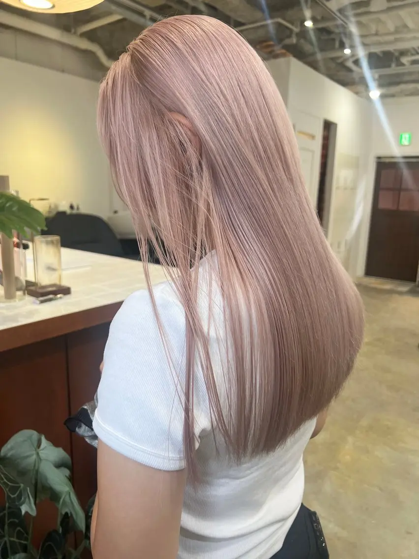 ロング カラー ヘアカラー 🫧suzuno 🫧ブリーチ強化のヘアスタイル