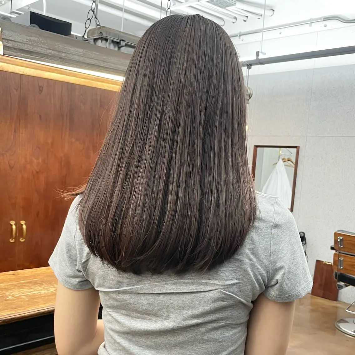 セミロング カラー メンズ メンズウルフカット ショコラグレージュ グレージュ ウルフカット ✂︎ウルフ・ショート ✂︎MIKUNIのヘアスタイル