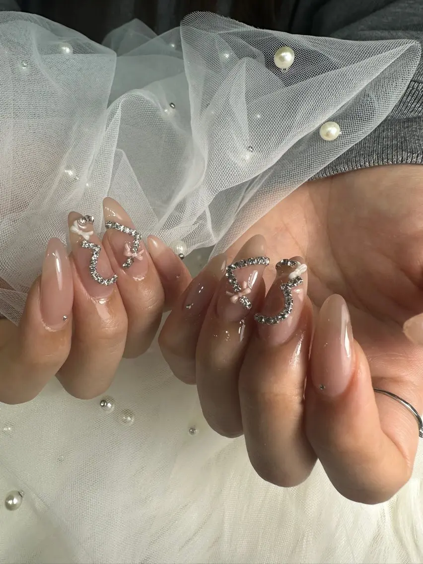 ネイル ハート DL•BEAUTY / AKANEのネイルデザイン