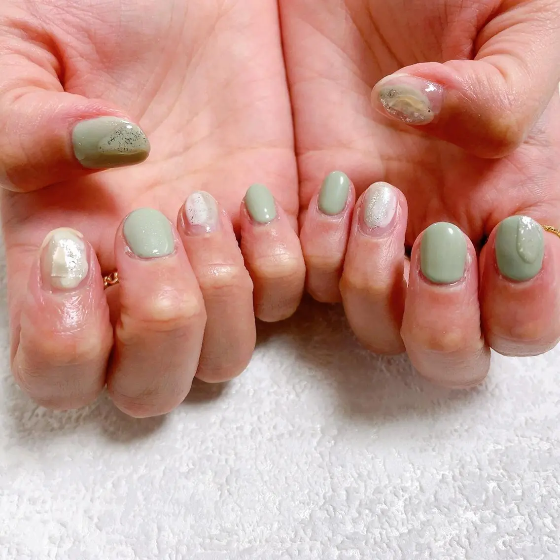 ネイル オーロラネイル フラワーネイル フットネイル フレンチネイル ジェルネイル mogunail &blowのネイルデザイン
