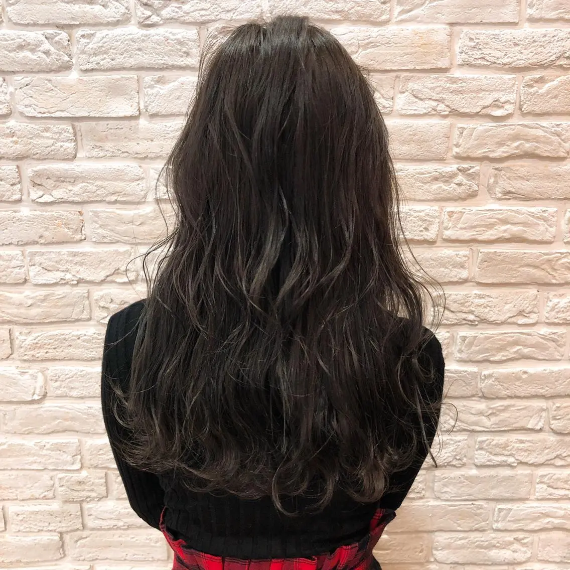 ロング 反橋 聖のヘアスタイル