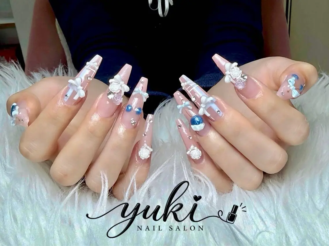 ネイル アートネイル ボルドー フレンチネイル ジェルネイル 氷ネイル・うるうるネイル ハンドネイル Yuki Nailsalonのネイルデザイン