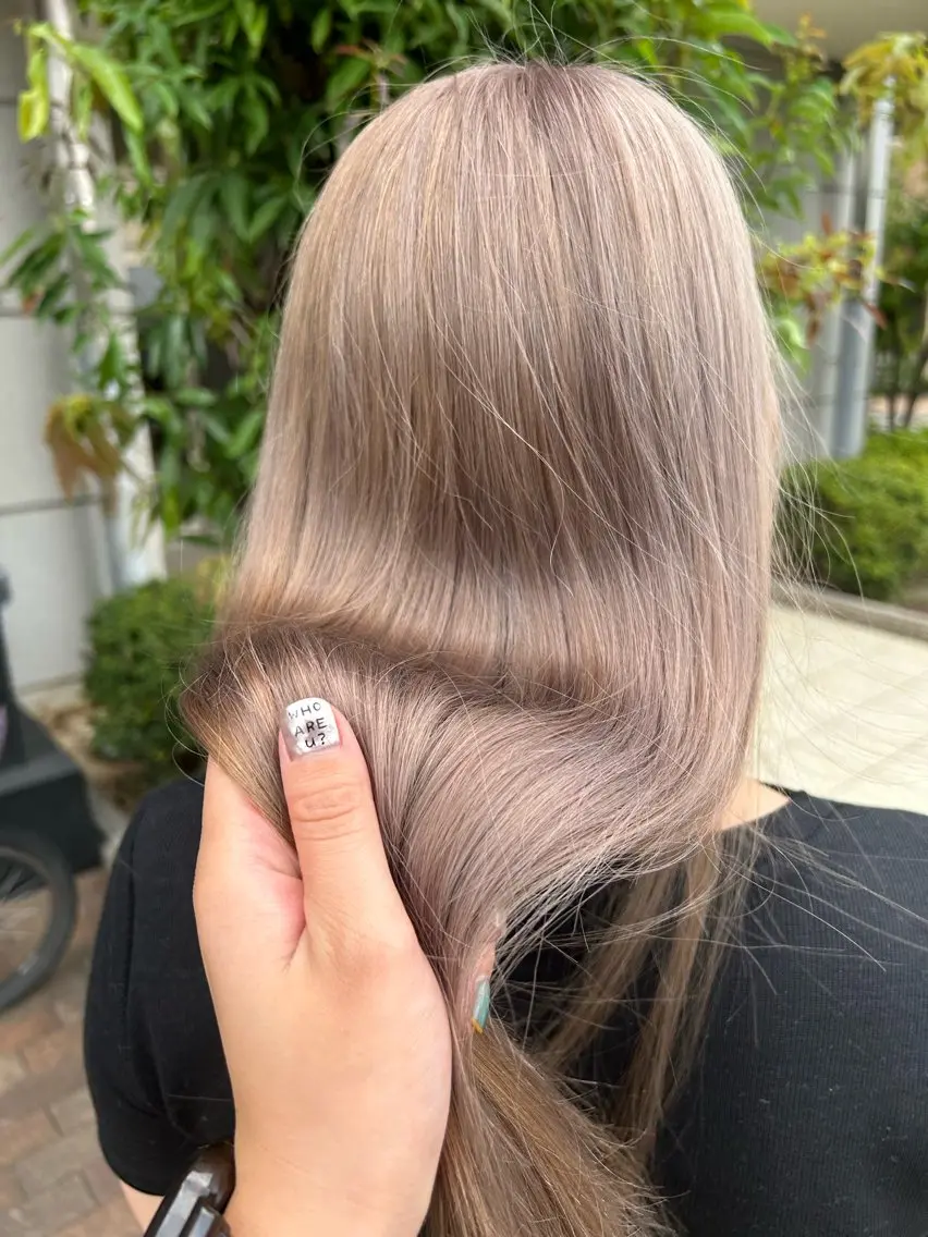 ロング ヘアカラー 【艶ｶﾗｰ/ｼｮｰﾄ 】田原 愛菜🐯のヘアスタイル