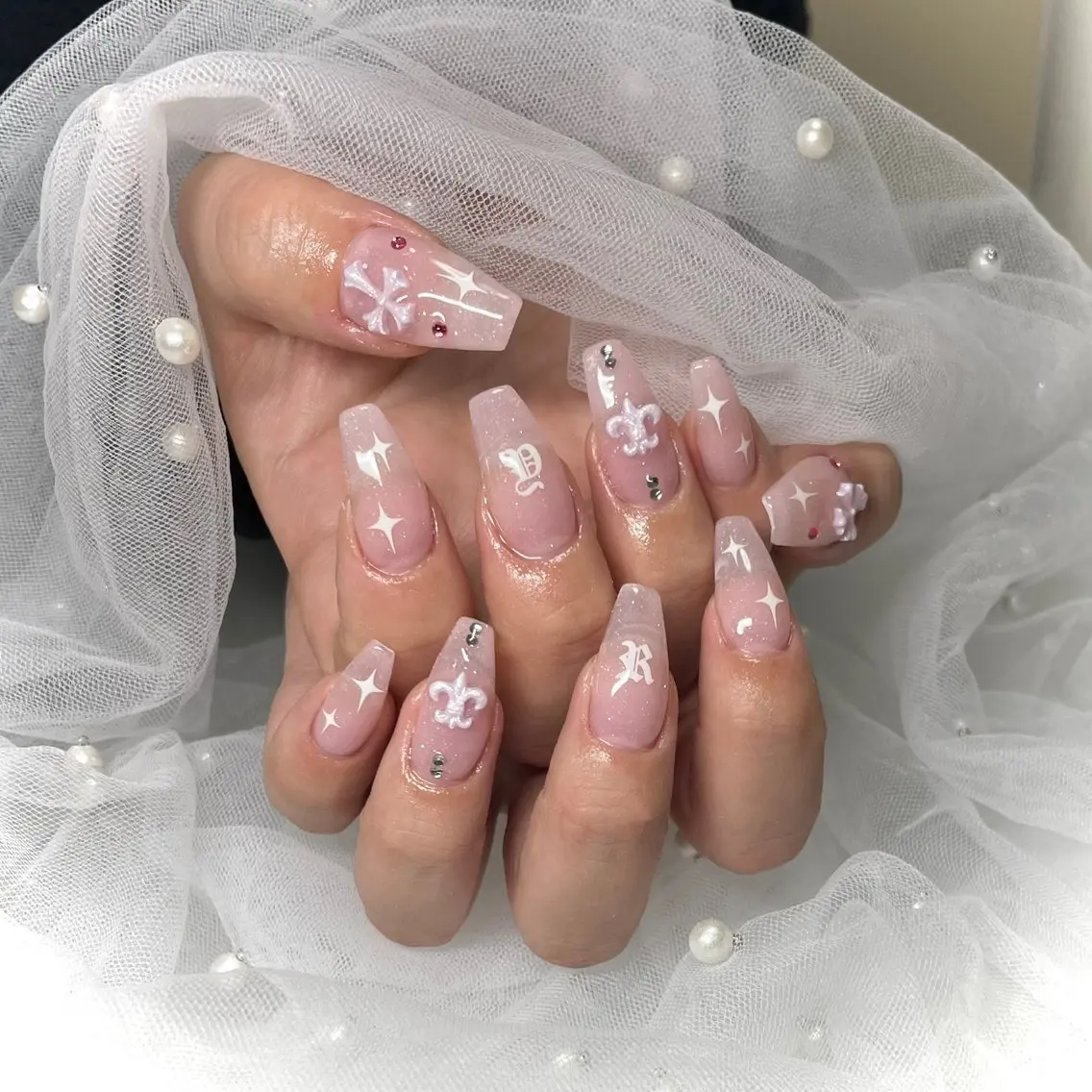 ネイル ハンドネイル 🦋 Rina🦋のネイルデザイン