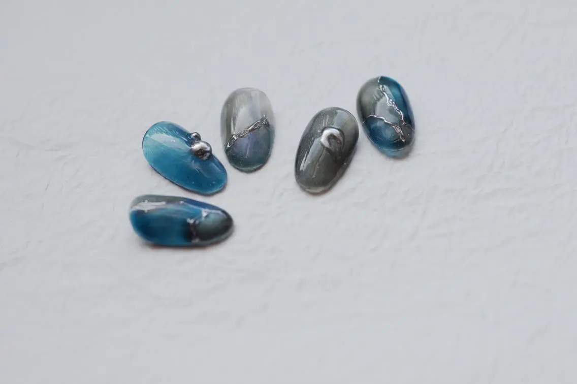 ネイル マグネットネイル nails muu まゆのネイルデザイン