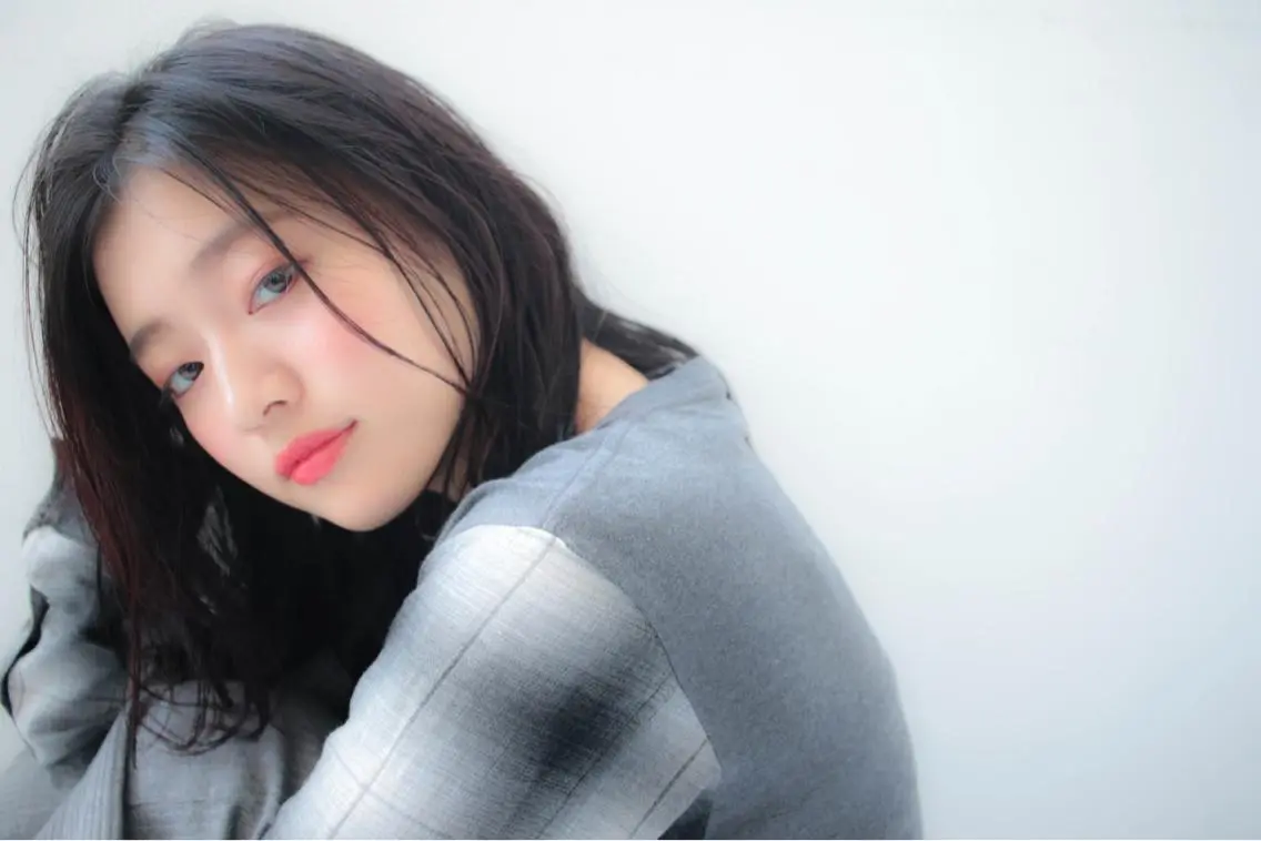 セミロング カラー 🫧渋谷美容師 たくみ🫧のヘアスタイル