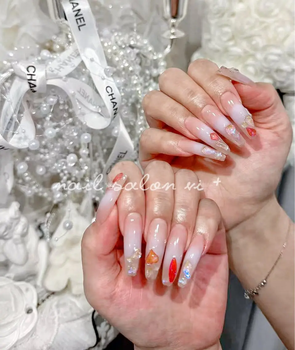 ネイル ハンドネイル ✨Nailsalon Vi+✨のネイルデザイン