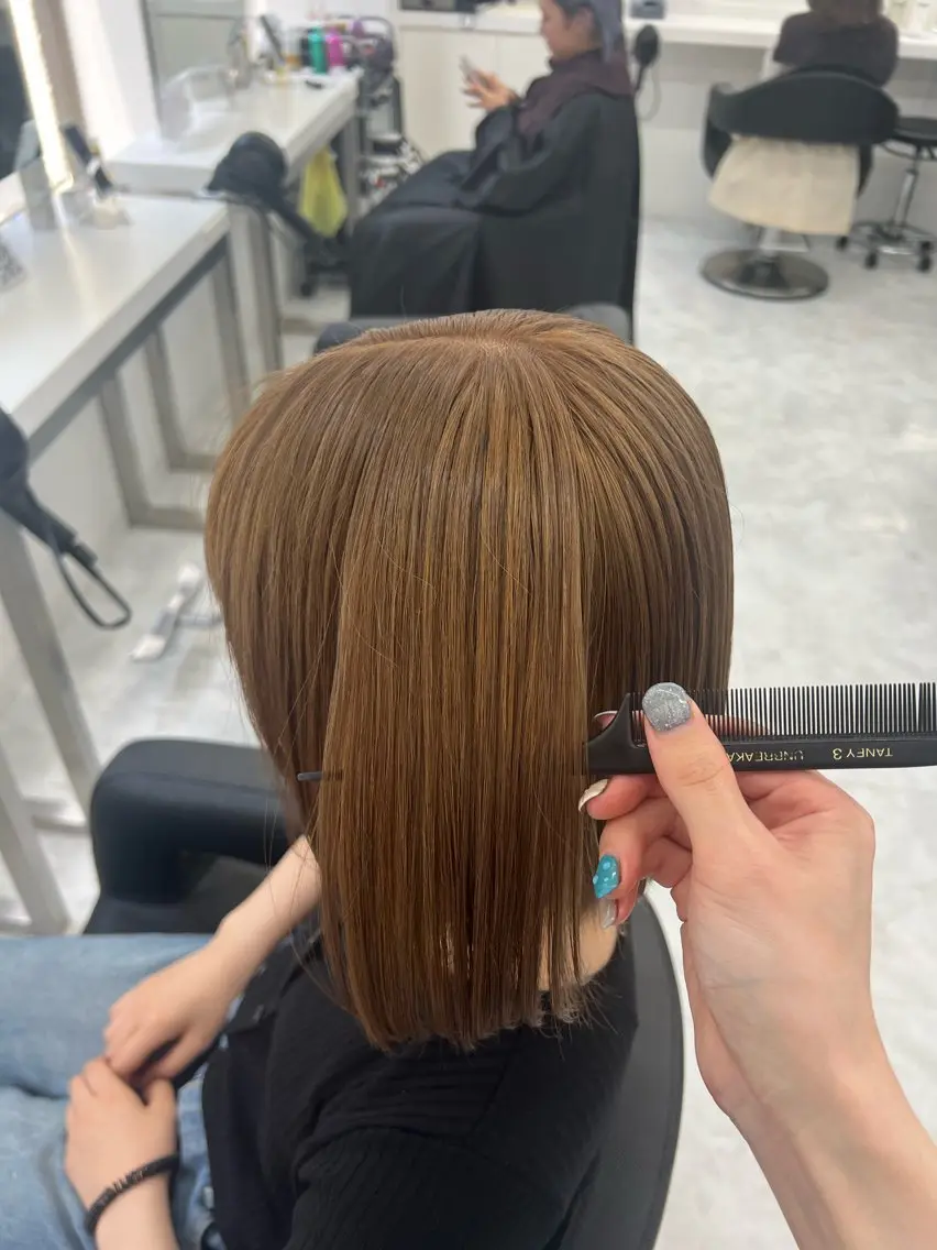 ミディアム カラー 💖似合わせカラー レイヤー💖縮毛矯正のヘアスタイル