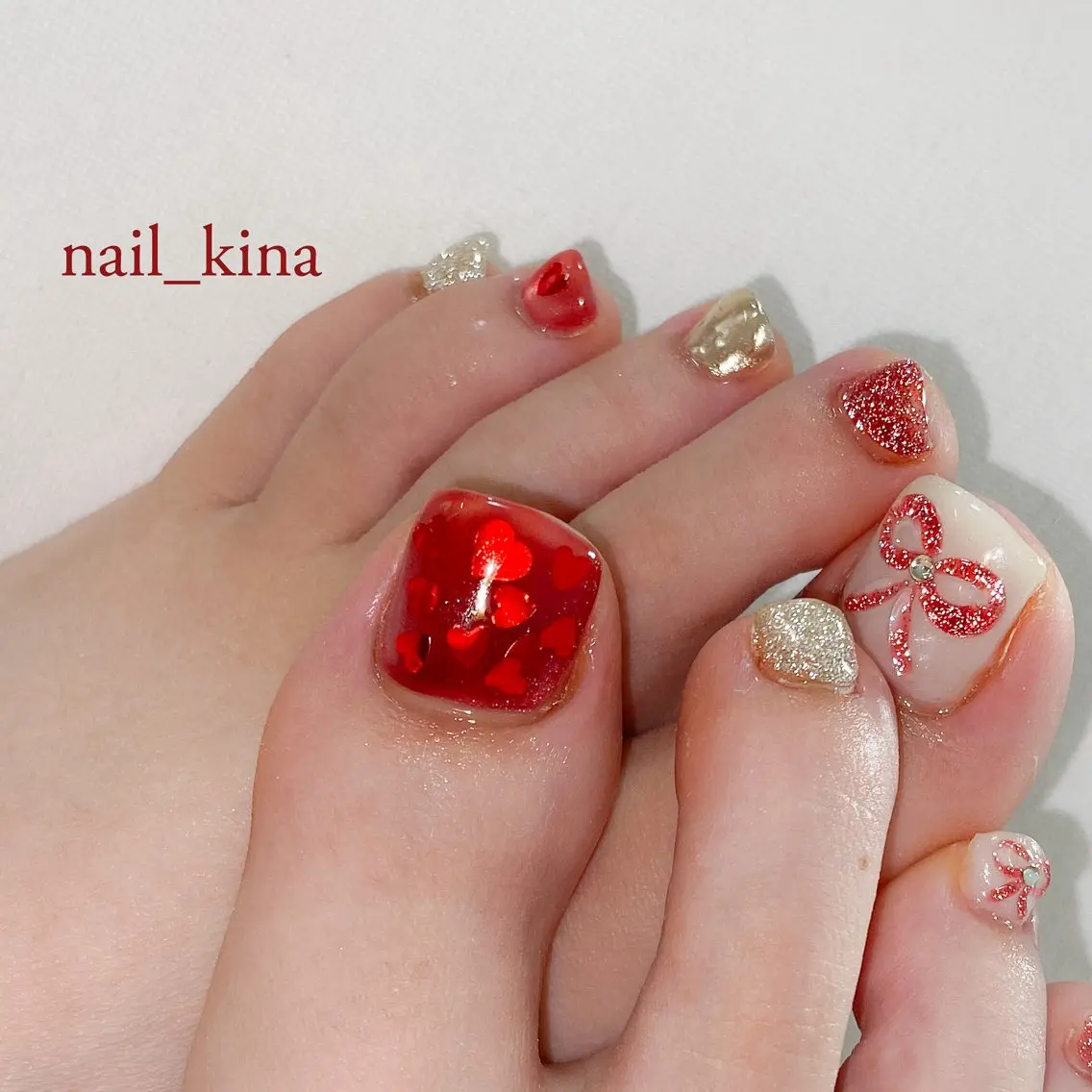 ネイル フラッシュネイル フットネイル ハート マグネットネイル ミラーネイル nail_ kinaのネイルデザイン