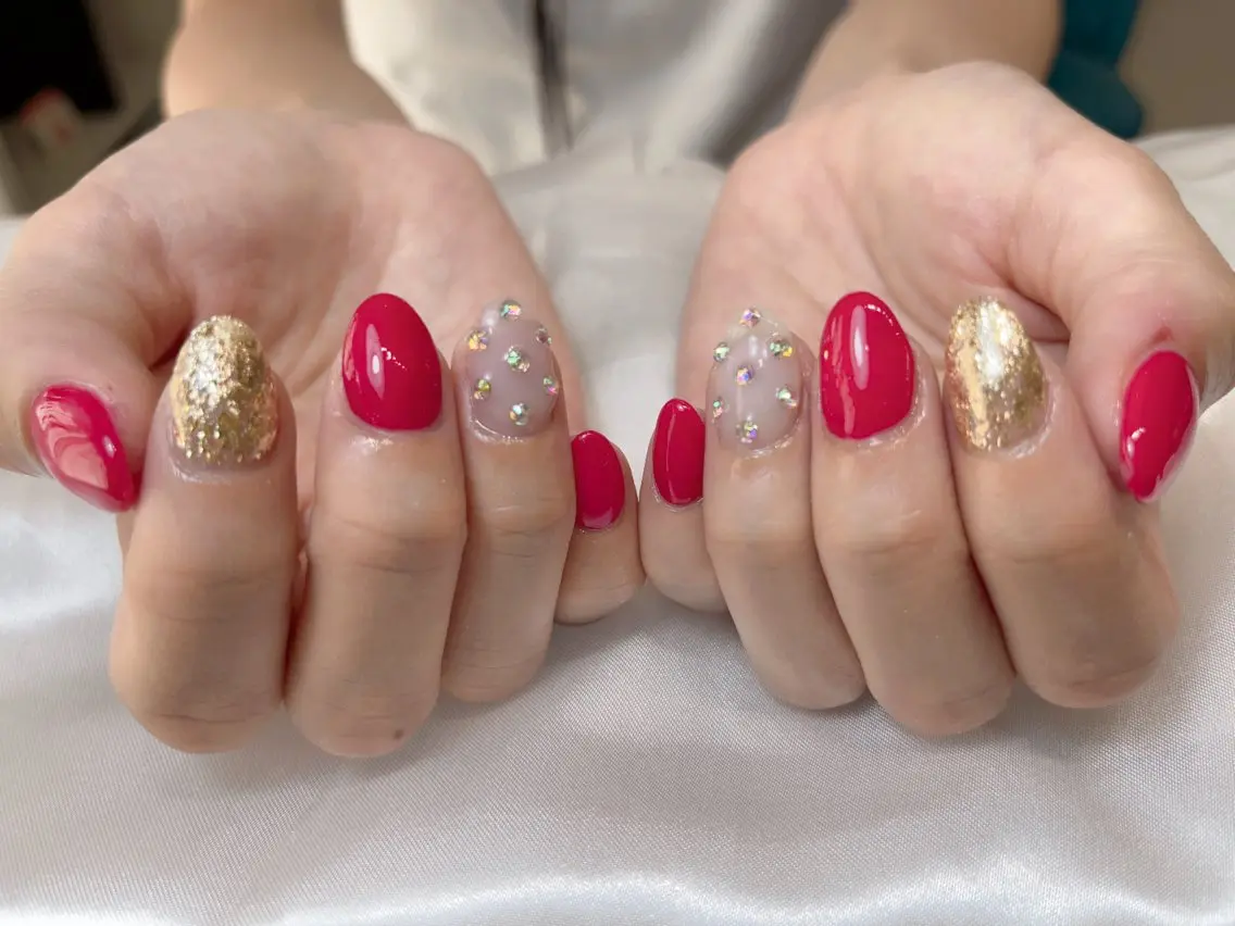 ミディアム salon de Tiara 碧のネイルデザイン