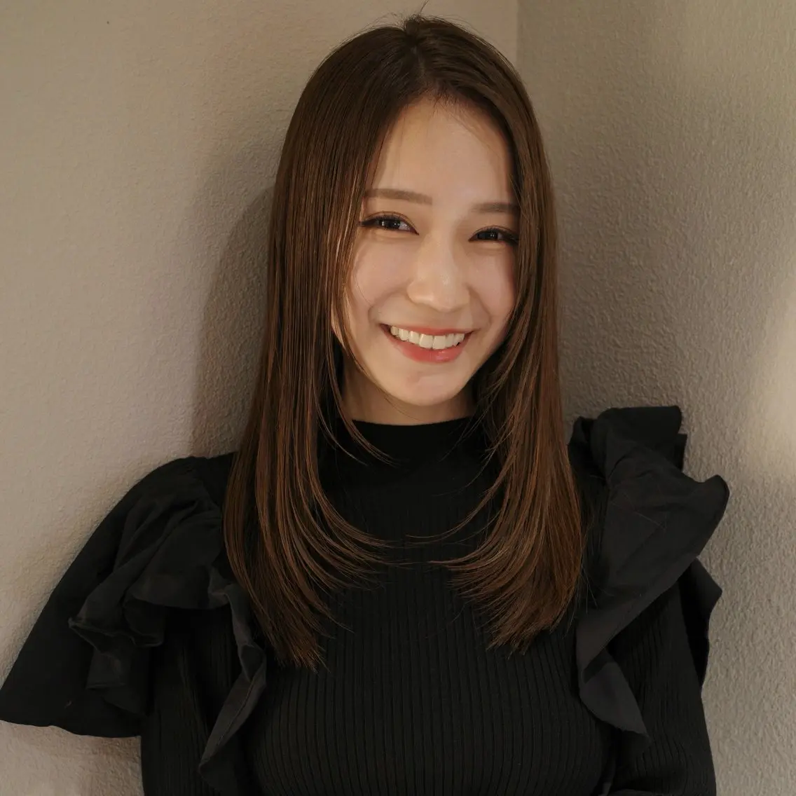 セミロング カット ヘアカラー 【天満1艶髪】潤艶/ 髪質改善🌹釣本竜哉のヘアスタイル