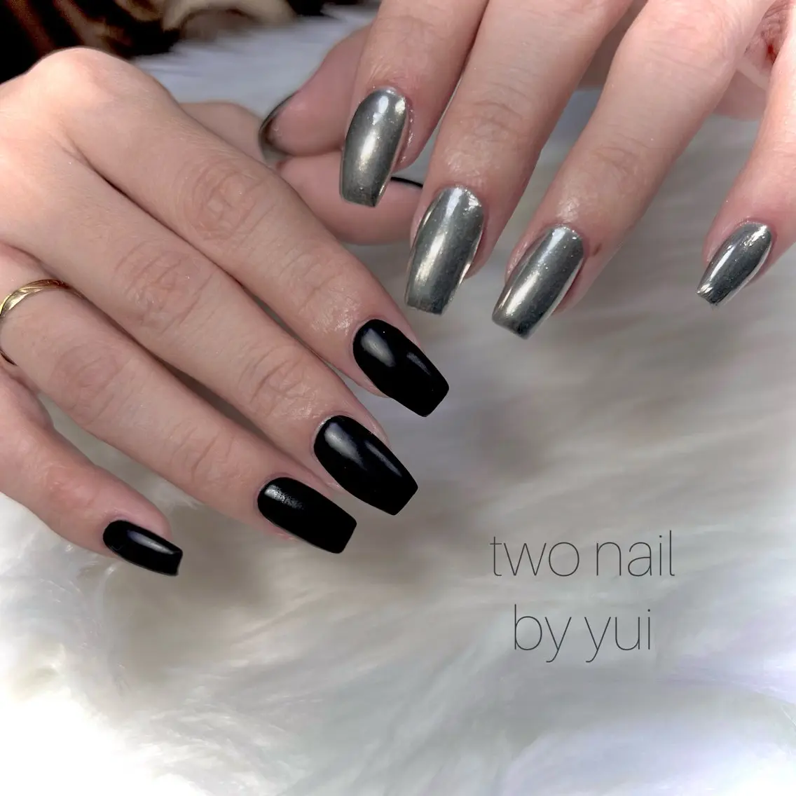 ネイル ネイルチップ ホワイト ハンドネイル two nailのネイルデザイン