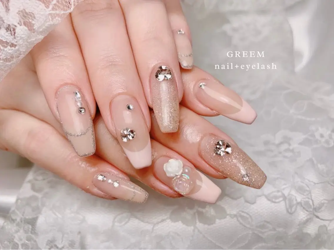 ネイル フレンチネイル ハンドネイル GREEM グリームのネイルデザイン