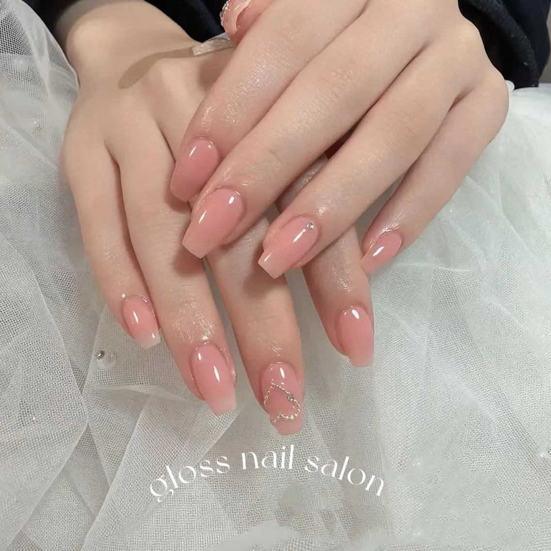 ネイル ハンドネイル ゆり🌷 gloss nailのネイルデザイン