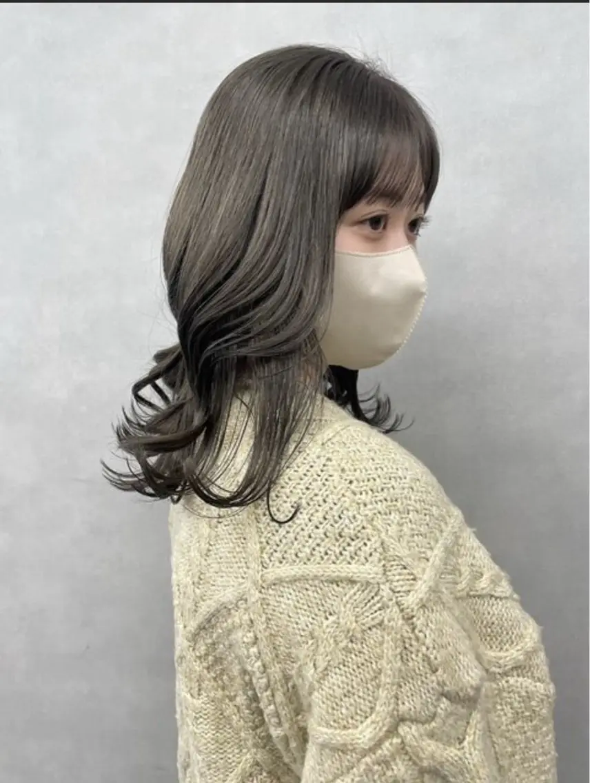 ミディアム カラー 透明感カラー レイヤーカット 吉留愛加/ 似合わせカットのヘアスタイル