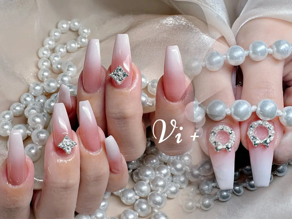 ネイル ハンドネイル ✨Nailsalon Vi+✨のネイルデザイン