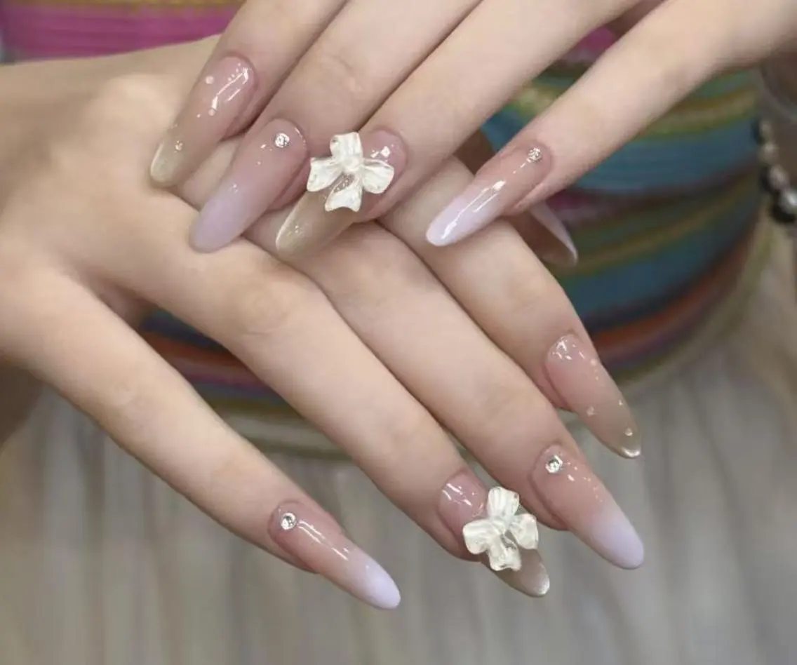 ネイル ハンドネイル 🎀 NaNa_nailのネイルデザイン