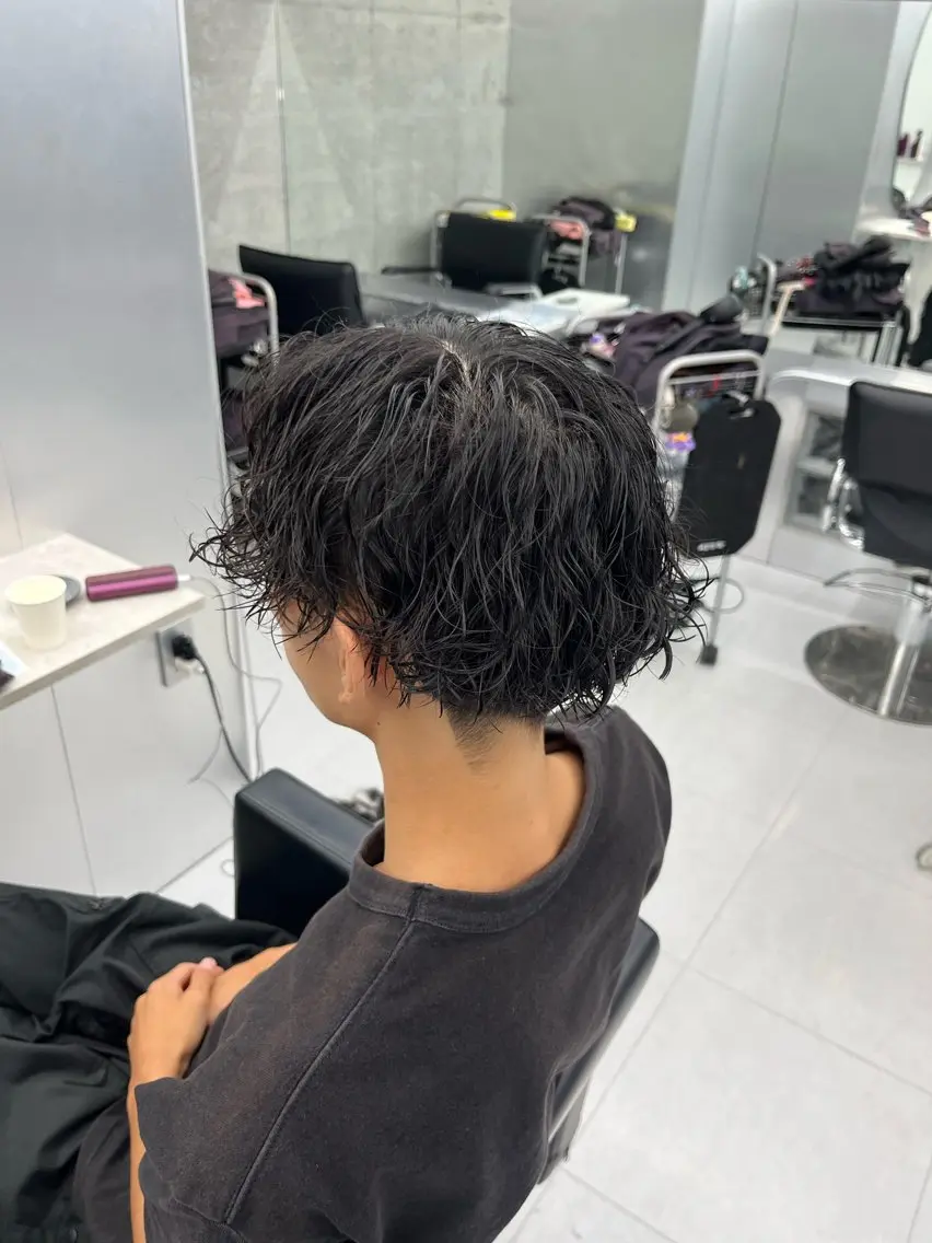 パーマ メンズ pink hair 🩷mayu🩷のヘアスタイル