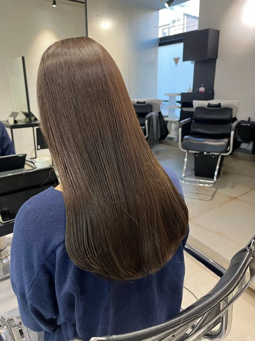 ロング カラー パーマ ヘアアレンジ カット ヘアカラー トリートメント ヘアセット 透明感/オリーブ/ グレージュ/YUKAのヘアスタイル