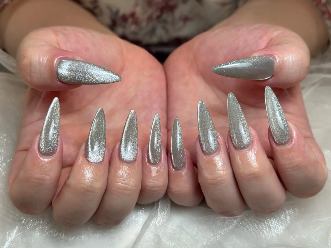 ネイル アートネイル ジェルネイル マグネットネイル ハンドネイル JennNail_ マオのネイルデザイン