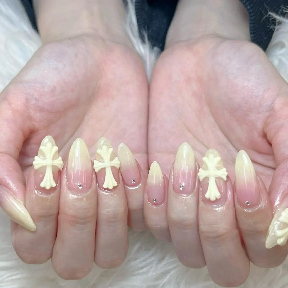 ネイル ハンドネイル ANH ゴテゴテネイルのネイルデザイン