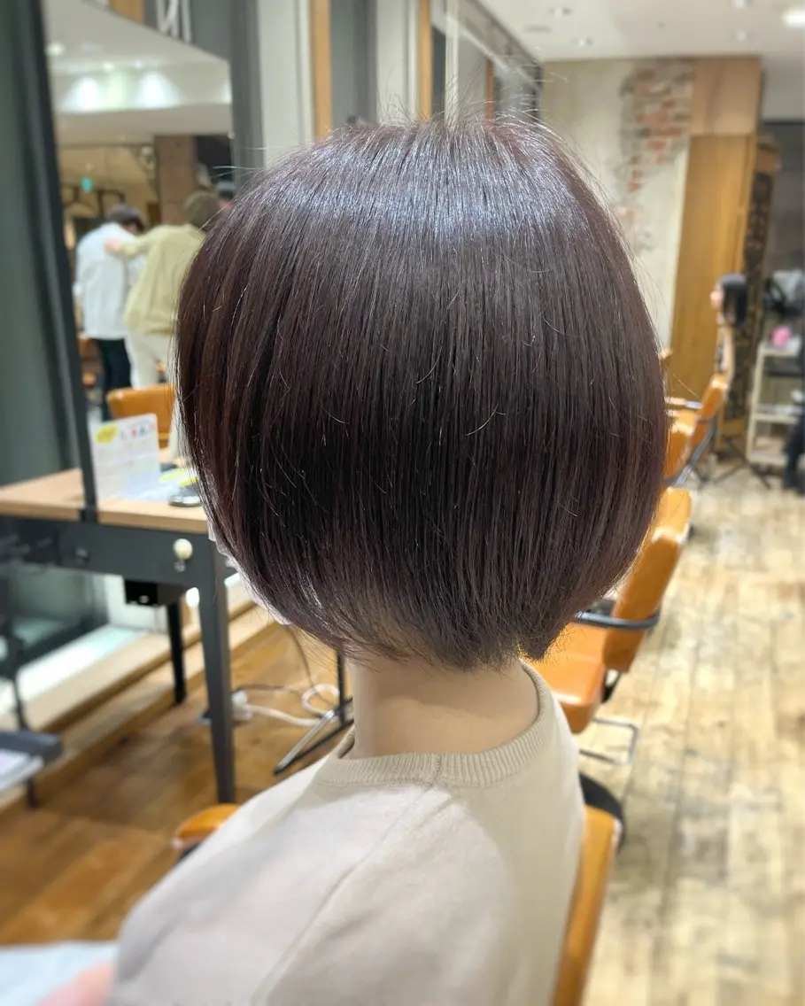 ショート カラー カット トリートメント 💍新宿ショート 💍岩田莉奈のヘアスタイル