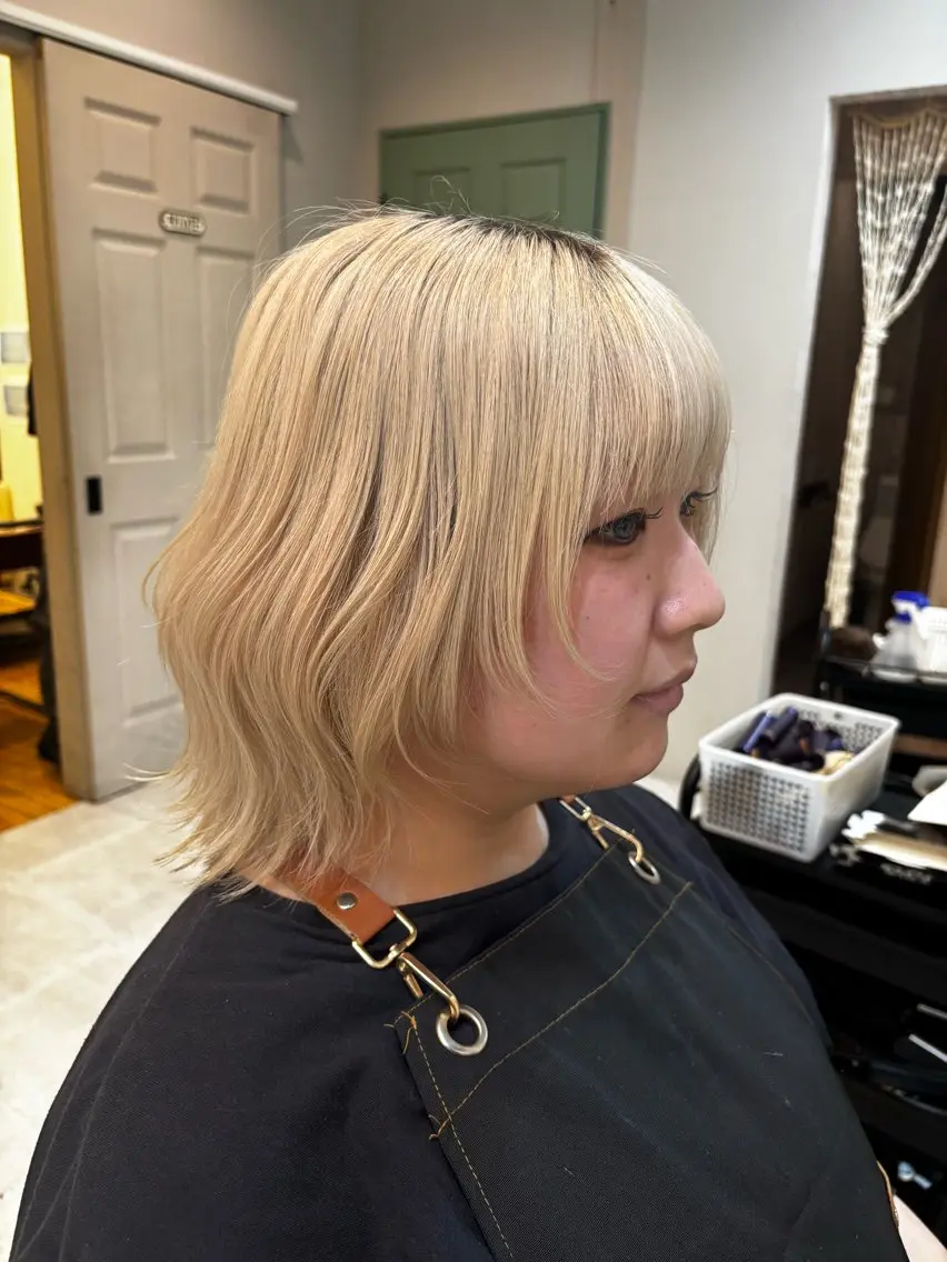 ショート ヘアアレンジ くびれヘア 顔周りカット レイヤーカット 小顔カット 外ハネヘア あすか/ 松本/モデル様募集中のヘアスタイル