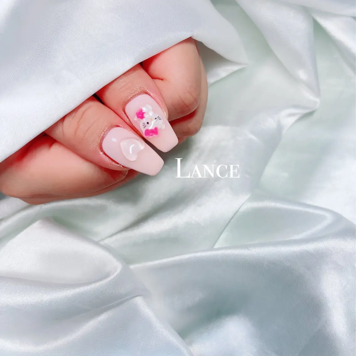 ネイル オーロラネイル フットネイル フレンチネイル キラキラネイル 韓国ネイル Lance nailのネイルデザイン