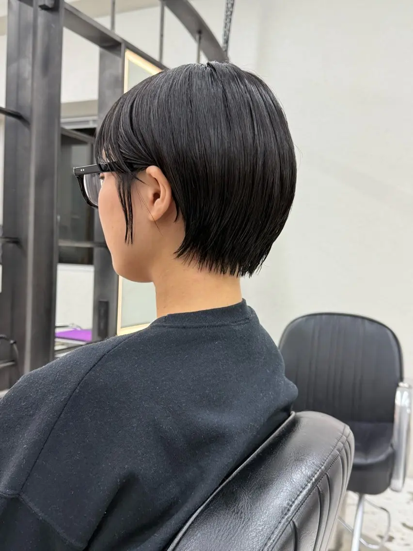 ショート ショートヘア ショートカット 塚本航のヘアスタイル