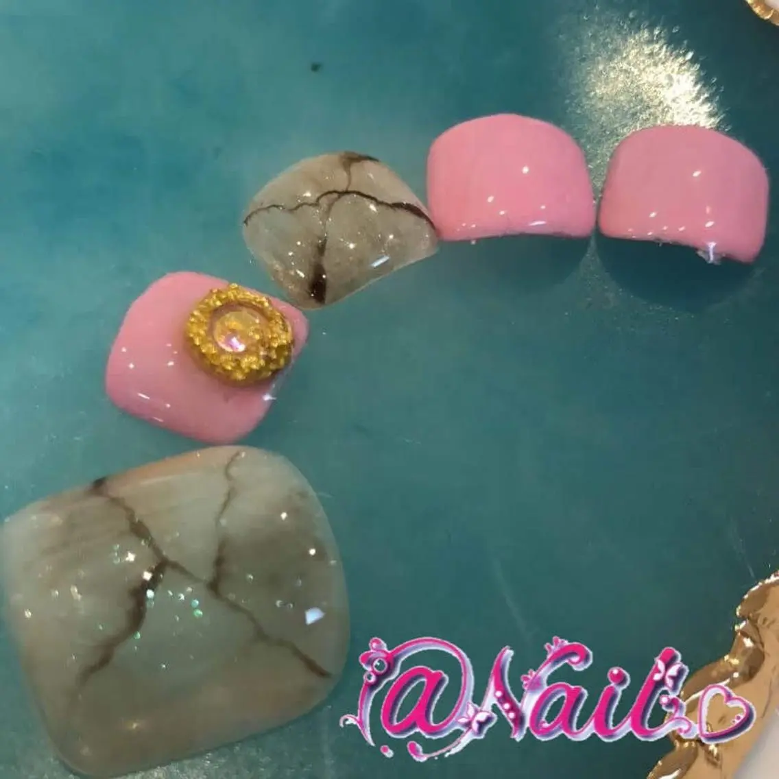 ネイル ネイルチップ 小尾 栞のネイルデザイン