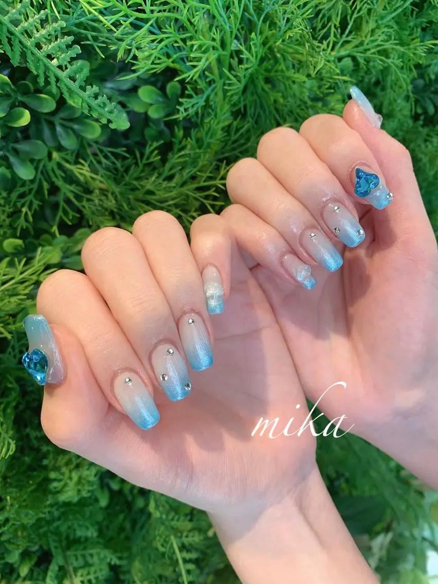 ネイル ハンドネイル salon femmeのネイルデザイン